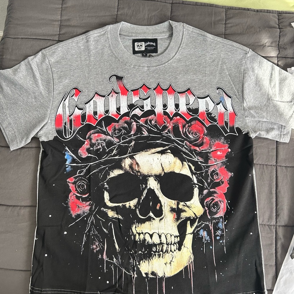 Godspeed Skull Graphic Tee - Gray/Black with Red Accents